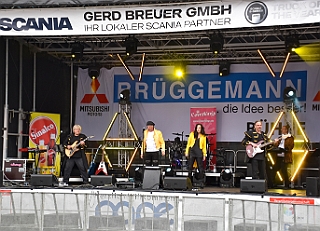 SOMMER-BIWAK_2019-07-21_07 Sonntag 21. Juli 2019 - 4. „SOMMER-BIWAK“ - im Rahmen des Duisburger Stadtfestes! An und auf der „Brüggemannbühne am Kuhlenwall, umrahmt von zahlreichen...