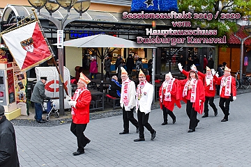 AuftaktSession_19-20_2019-11-16_001 Hoppeditzerwachen, 16. Nov. 2019 1500 Karnevalisten feierten in Duisburg. Der HDK machte mit ein fünf Stunden Programm für die Session 2019/2020 mobil.