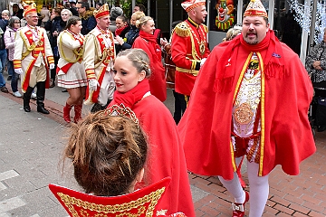 LachendSonnenw_2020-02-08_05 Premiere -„Lachender Sonnenwall“-… Der Sonnenwall 8. Februar 2020- Karnevalshochburg in der Duisburger City. Straßenkarneval, eine Gemeinschaftsveranstaltung...