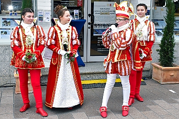 LachendSonnenw_2020-02-08_08 Premiere -„Lachender Sonnenwall“-… Der Sonnenwall 8. Februar 2020- Karnevalshochburg in der Duisburger City. Straßenkarneval, eine Gemeinschaftsveranstaltung...