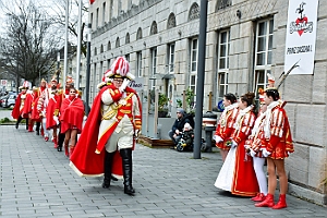 Wecken_Rathaus_2020-02-24_02 Rosenmontag 2020 Das Wecken Sr. Tollität Prinz Sascha I. am WYNDHAM Hotel Duisburger Hof, das Prinzenfrühstück mit geladenen Gästen beim OB Sören Link im...
