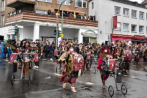 Rosenmontagszug_2020-02-24_003 Rosenmontag 2020 Das Wecken Sr. Tollität Prinz Sascha I. am WYNDHAM Hotel Duisburger Hof, das Prinzenfrühstück mit geladenen Gästen beim OB Sören Link im...