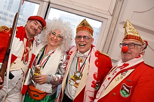 Heerlager_2020-02-24_03 Rosenmontag 2020 Das Wecken Sr. Tollität Prinz Sascha I. am WYNDHAM Hotel Duisburger Hof, das Prinzenfrühstück mit geladenen Gästen beim OB Sören Link im...