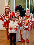 KiPriKuer_2024-01-07_011 7. Januar 2024 im WYNDHAM Hotel DUISBURGER HOF - Die Duisburger Kinderprinzen-Crew hat den Narrenthron erobert und startet in die Session. Im restlos...