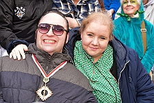 Rosenmontagszug_2024-02-12_017 Rosenmontag - 2024 - Höhepunkte und Abschied… - Wenn der Prinz erstmal geweckt ist, denn folgt der nächste Streich. Prinz Matthias I. erhält den Schlüssel vom...