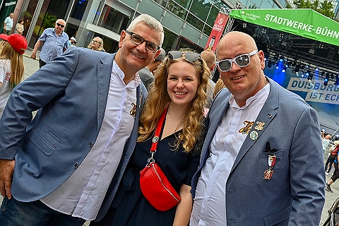 SommerBiwak_2024-07-21_15 Unser Sommerbiwak 2024 - Pünktlich um 11.11 Uhr startete unser 7. Sommerbiwak auf der Hauptbühne beim Duisburger Stadtfest zwischen City Palais und Forum....