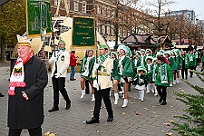 Sessionsauftakt_2024-11-16_002 Hoppeditzerwachen - Sessions-Auftakt 24/25 - Bei trockenem Novemberwetter zieht der Umzug mit den Gesellschaften über die Königstraße , vorbei am...