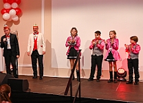 KiPriKuer_2025-_01-11_07 Kürung der Kinderprinzencrew - Der Sitzungskarneval in Duisburg beginnt traditionell mit der Kürung des Kinderprinzenpaares und seines Hofstaates. Diese die...