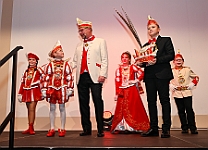 KiPriKuer_2025-_01-11_15 Kürung der Kinderprinzencrew - Der Sitzungskarneval in Duisburg beginnt traditionell mit der Kürung des Kinderprinzenpaares und seines Hofstaates. Diese die...
