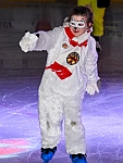 Karneval_ONI_CE_2025-01-24_02 Impressionen - Karneval ON ICE - Zum dritten mal hieß in der PreZero Rheinlandhalle „Karneval ON ICE“. Eislaufen bei karnevalistischem Tönen. Dazu neu das...