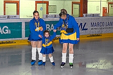 Karneval_ONI_CE_2025-01-24_04 Impressionen - Karneval ON ICE - Zum dritten mal hieß in der PreZero Rheinlandhalle „Karneval ON ICE“. Eislaufen bei karnevalistischem Tönen. Dazu neu das...