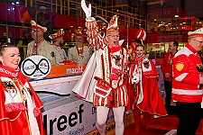 Karneval_ONI_CE_2025-01-24_20 Impressionen - Karneval ON ICE - Zum dritten mal hieß in der PreZero Rheinlandhalle „Karneval ON ICE“. Eislaufen bei karnevalistischem Tönen. Dazu neu das...